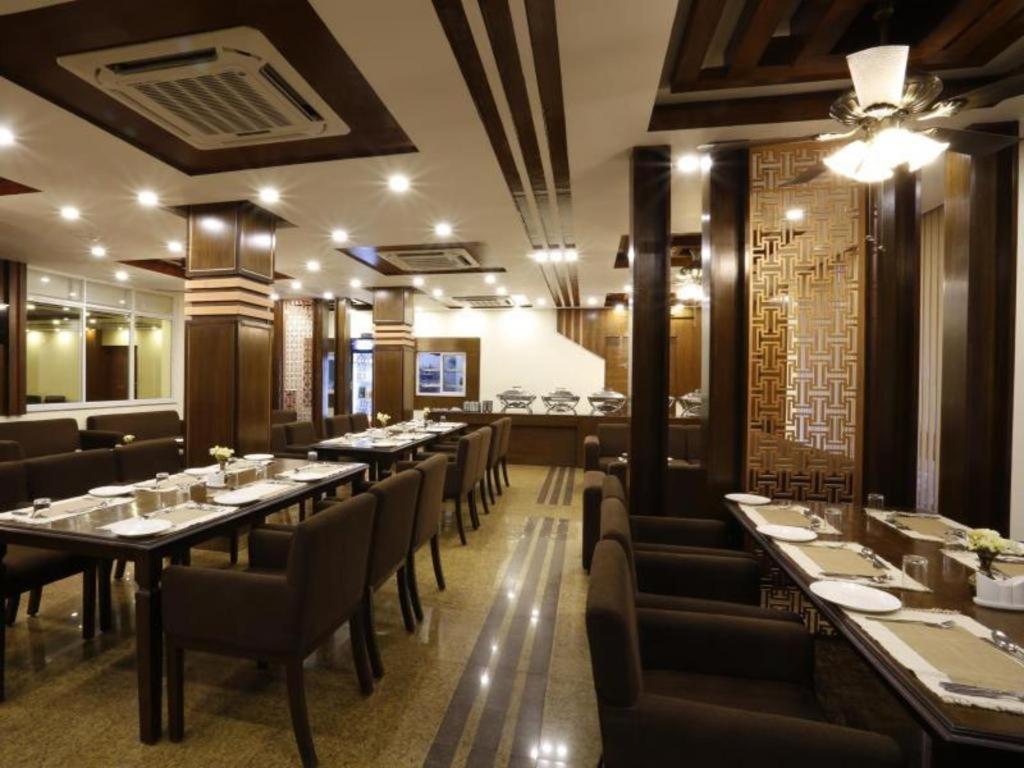 Mahadev Hotel Kathmandu Luaran gambar